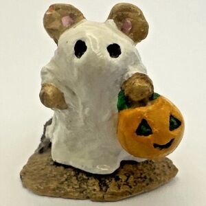 Wee Forest Folk M-062 "Little Ghost " Halloween WFF Annette Peterson 1981